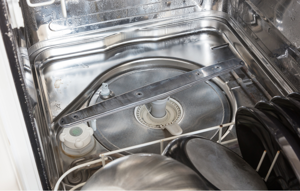 How to clean your dishwasher